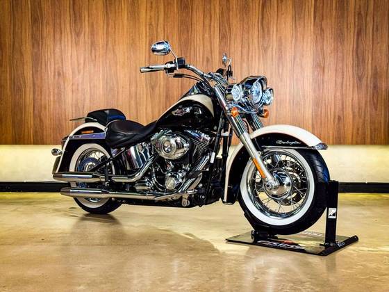 HARLEY-DAVIDSON SOFTAIL DELUXE HARLEY-DAVIDSON SOFTAIL DELUXE